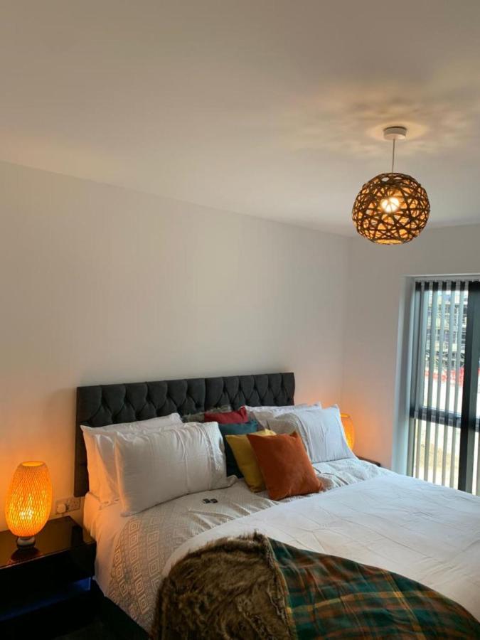 Lakeside 2 Bed Luxury Apartment No Parties No Events Early Check-In Late Check- Out Allowed West Thurrock Eksteriør bilde