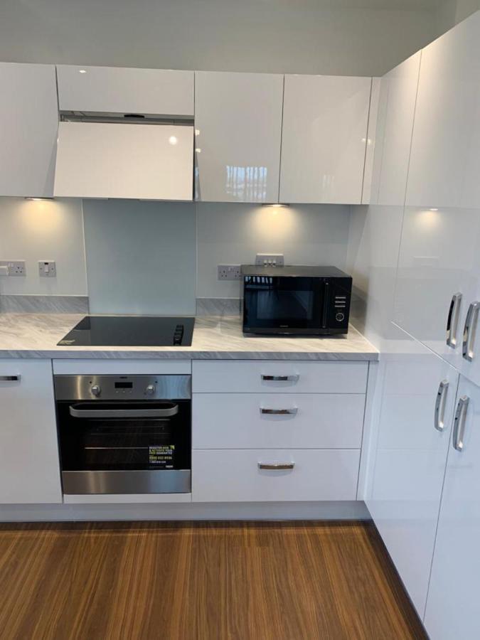 Lakeside 2 Bed Luxury Apartment No Parties No Events Early Check-In Late Check- Out Allowed West Thurrock Eksteriør bilde