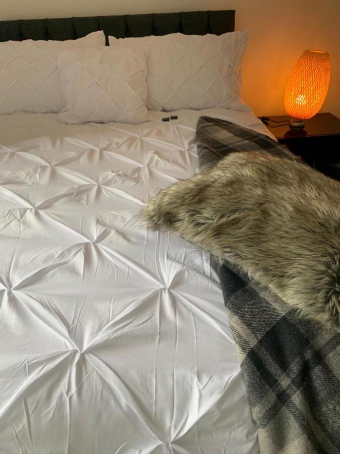 Lakeside 2 Bed Luxury Apartment No Parties No Events Early Check-In Late Check- Out Allowed West Thurrock Eksteriør bilde