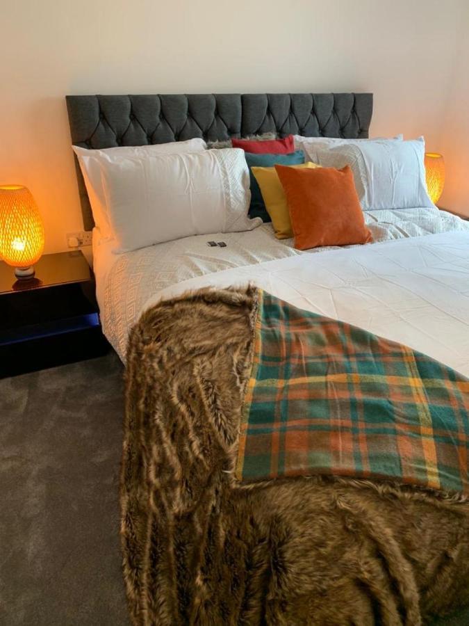 Lakeside 2 Bed Luxury Apartment No Parties No Events Early Check-In Late Check- Out Allowed West Thurrock Eksteriør bilde